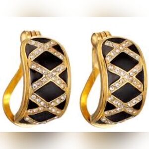 Vintage MMA SHM (Museum Of Art) Elegant Gold and Black Earrings
